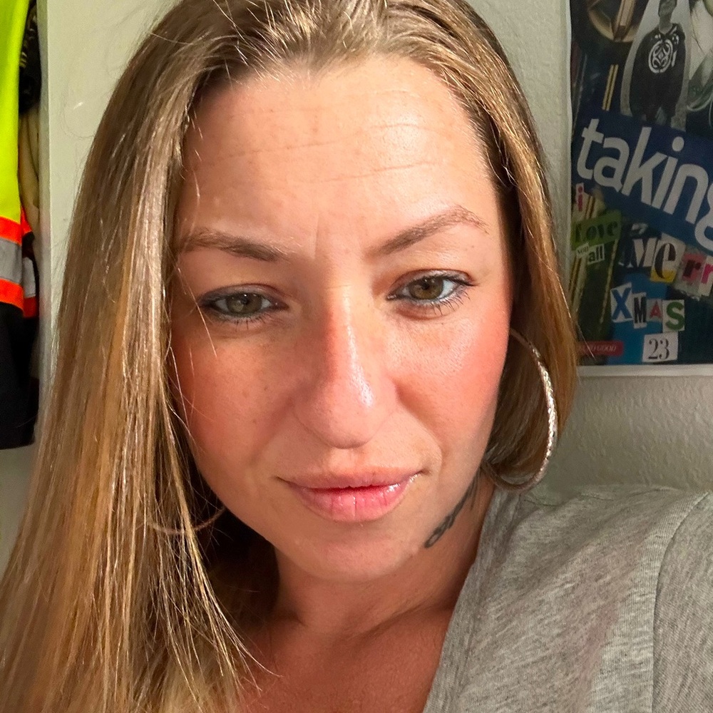 Meet your Posher, Gina